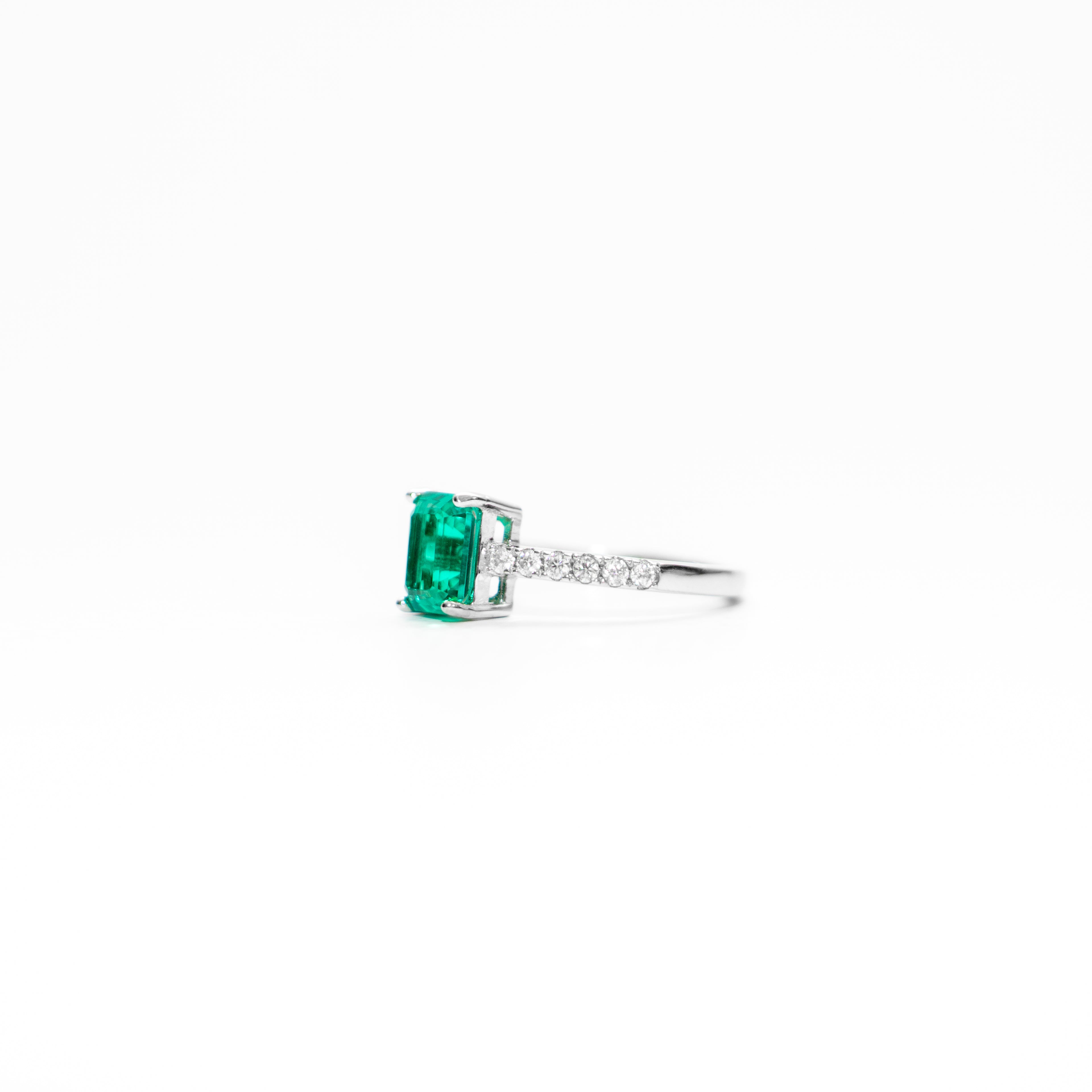 Claréa Émeraude Ring