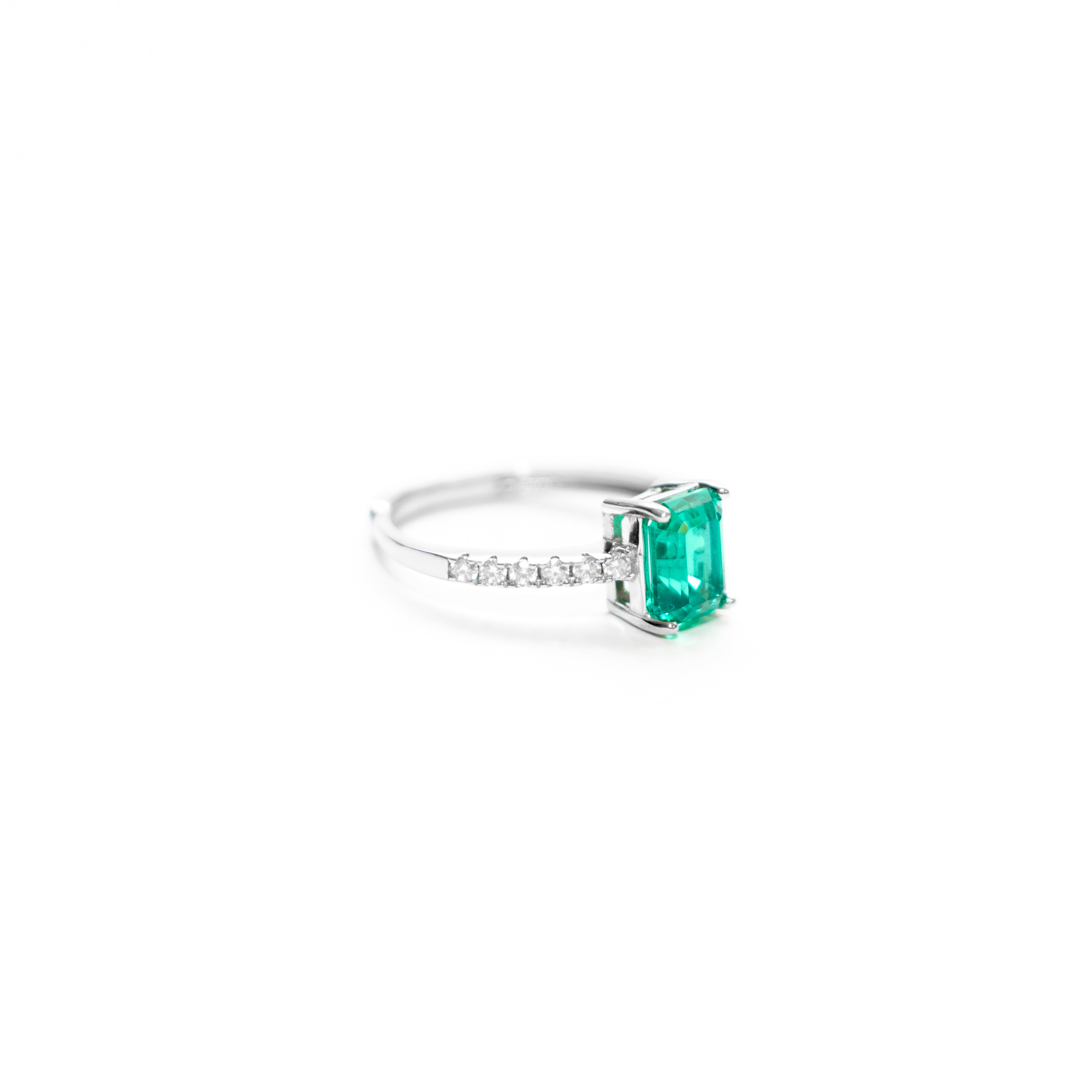 Claréa Émeraude Ring