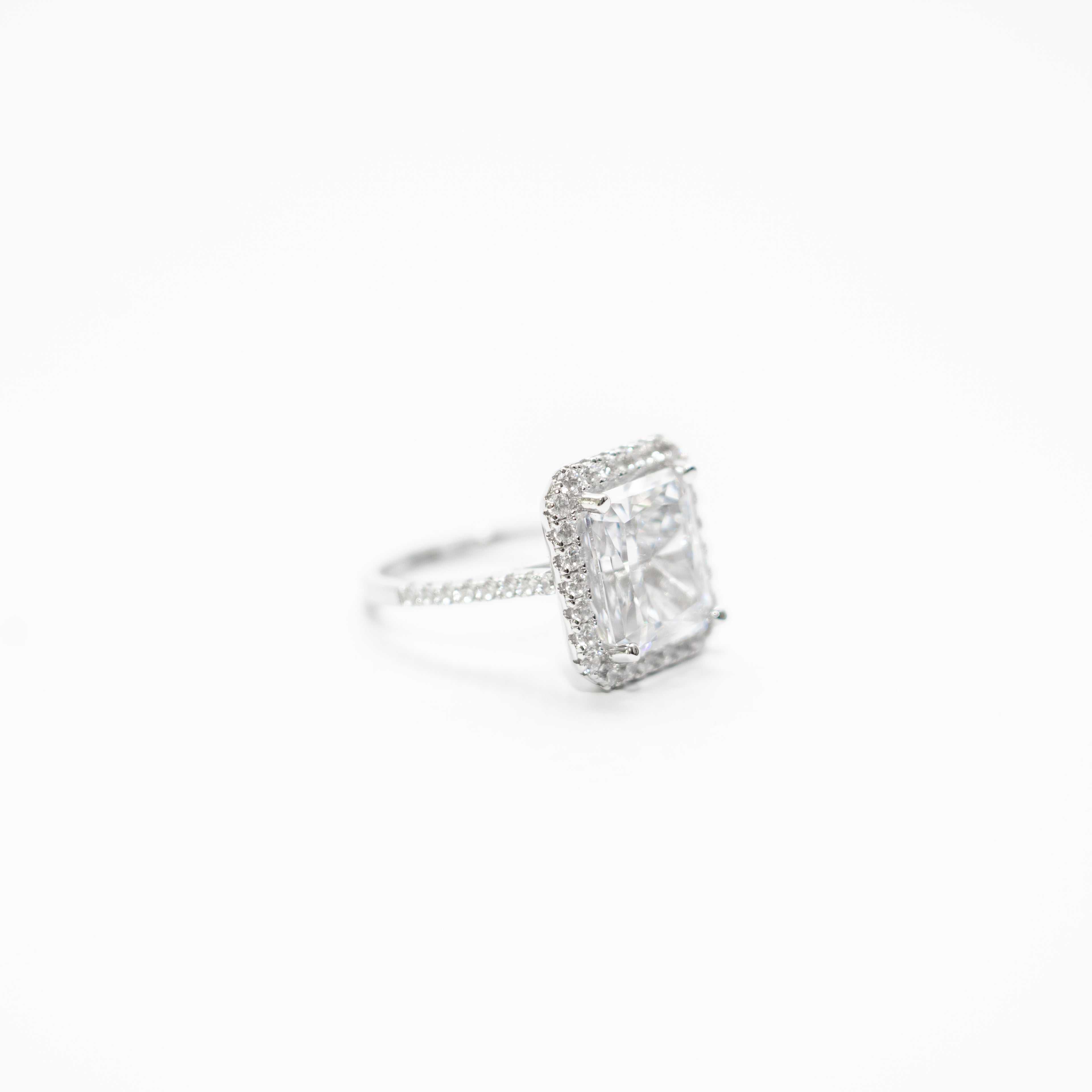 Claréa Radiance Ring