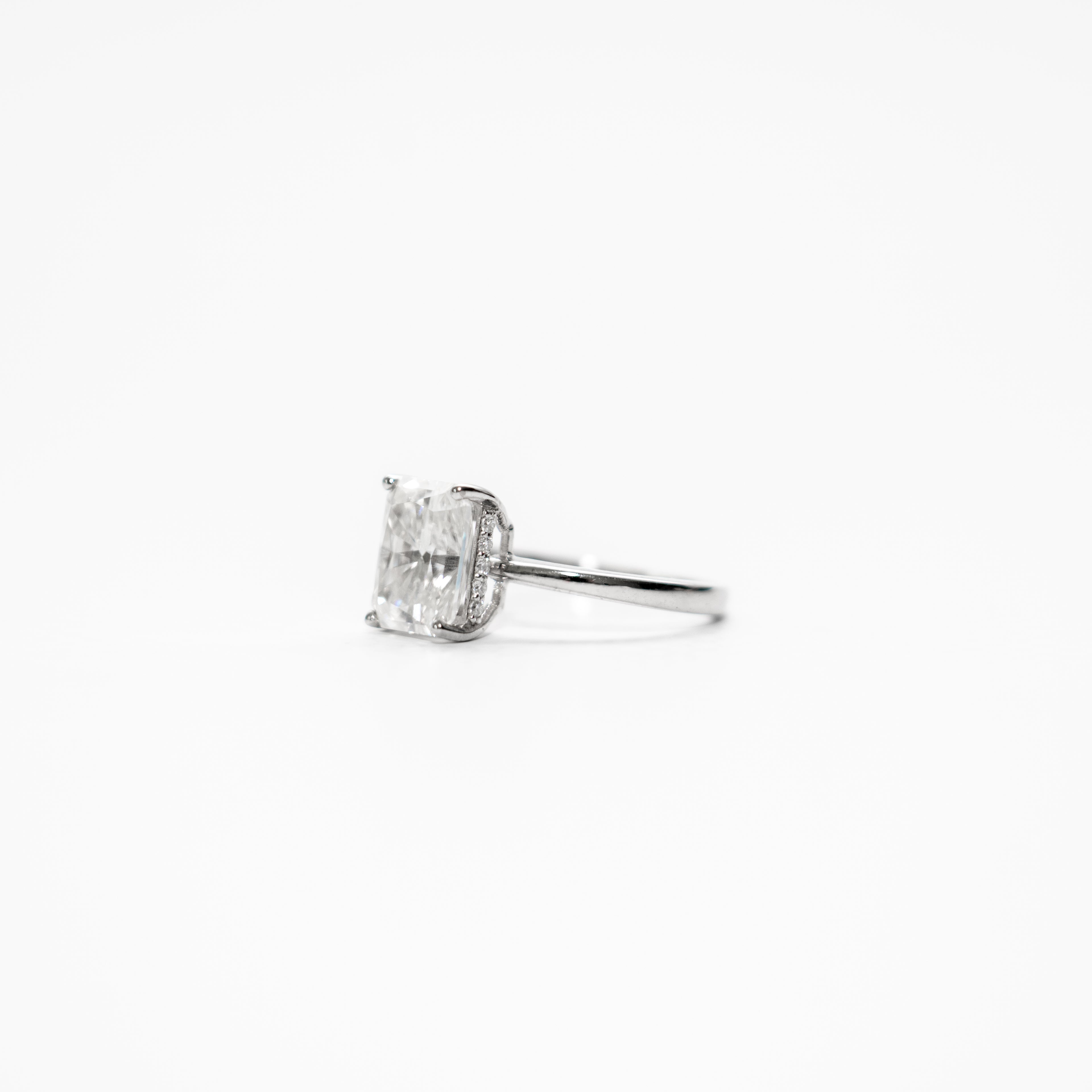 Astaréa Solaris Radiant Ring