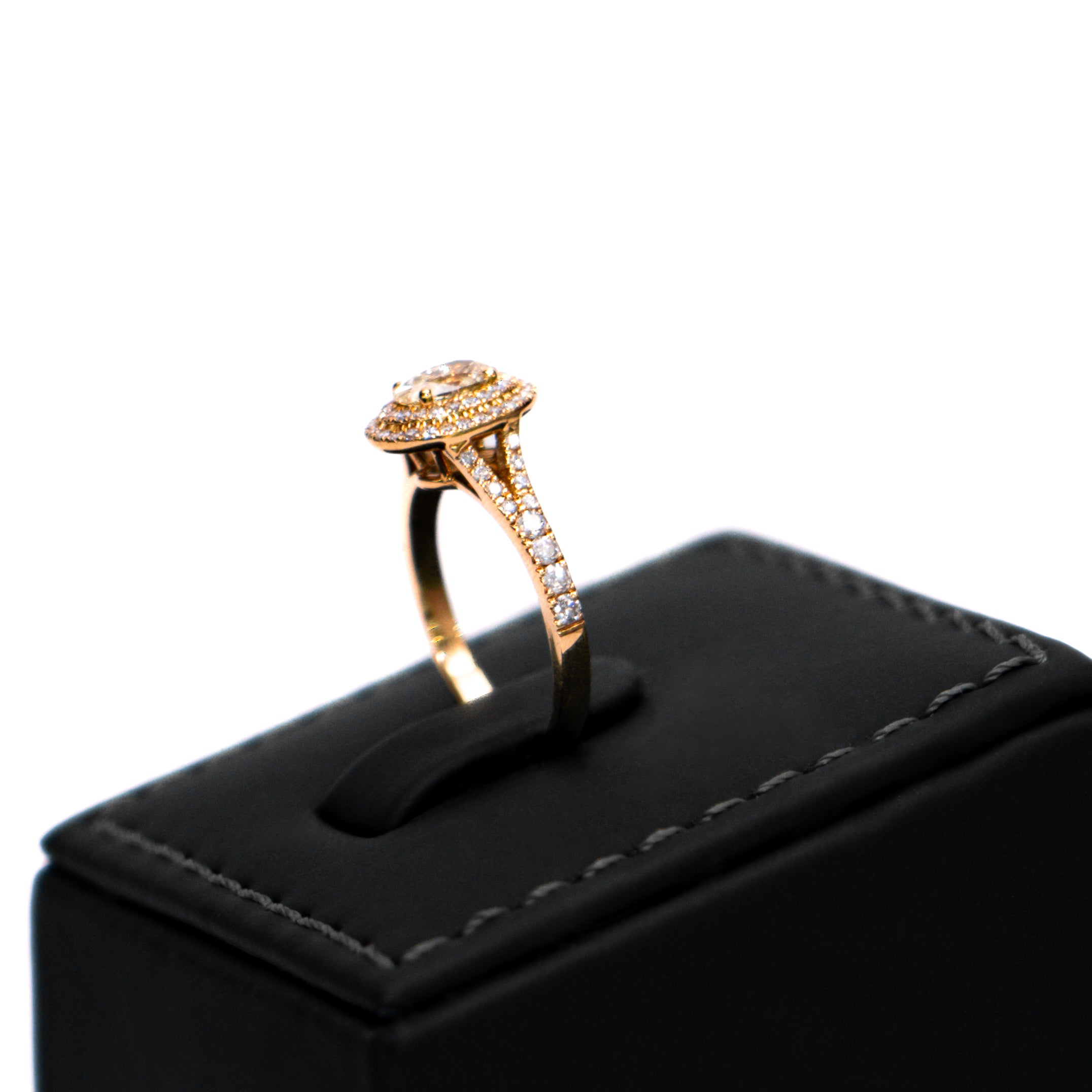 Imperium Soleil Oval Ring