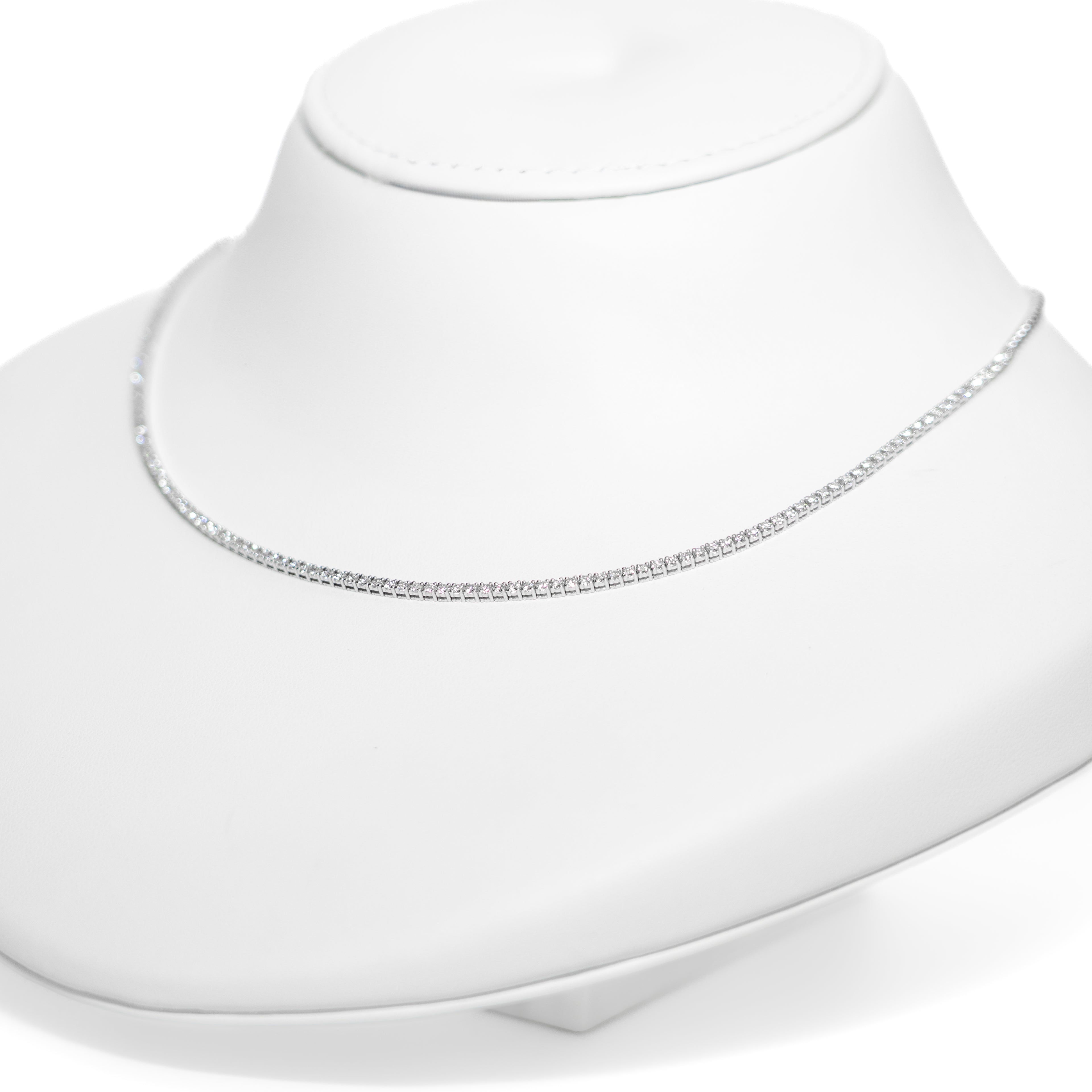 Essentia Lumière Diamond Necklace