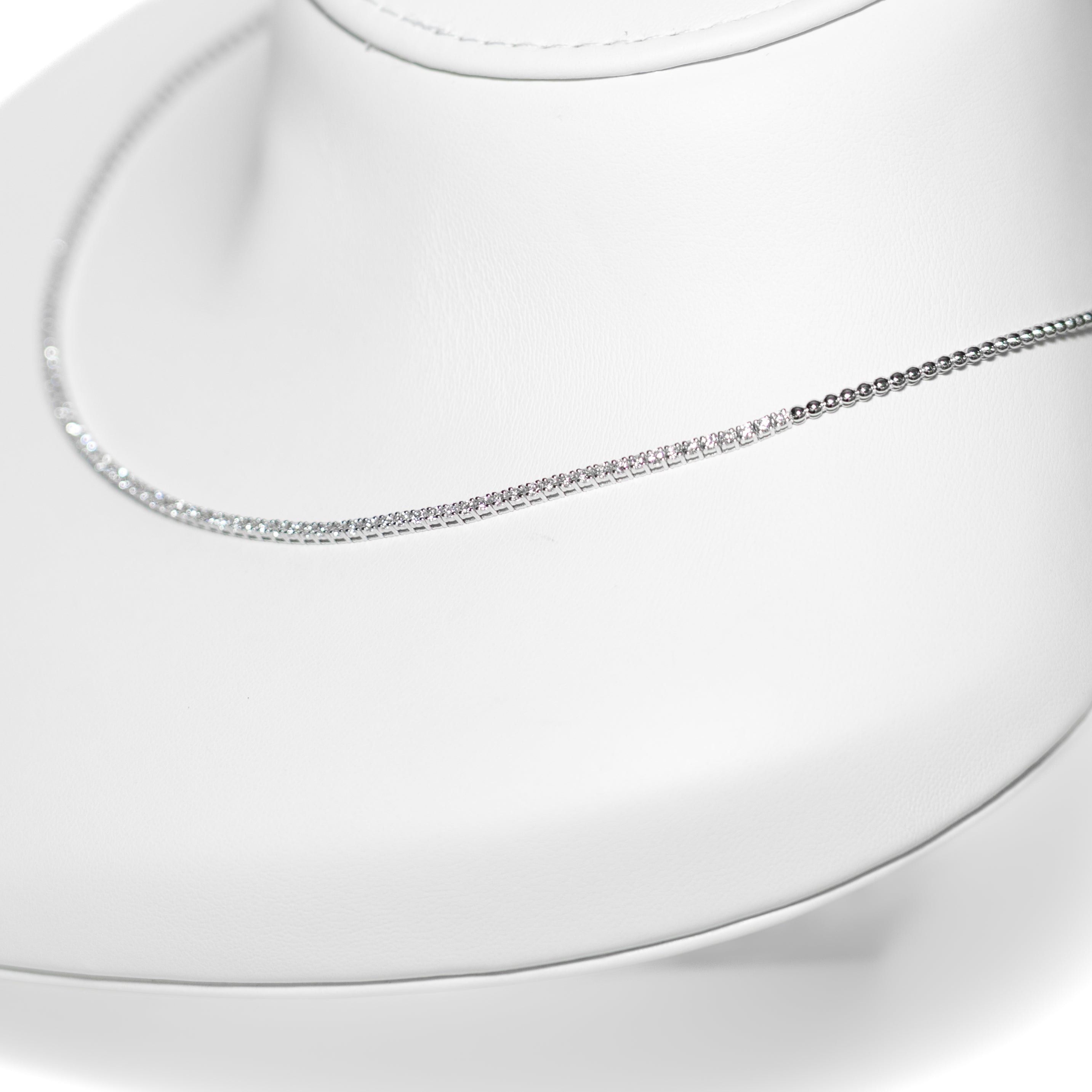 Essentia Lumière Diamond Necklace