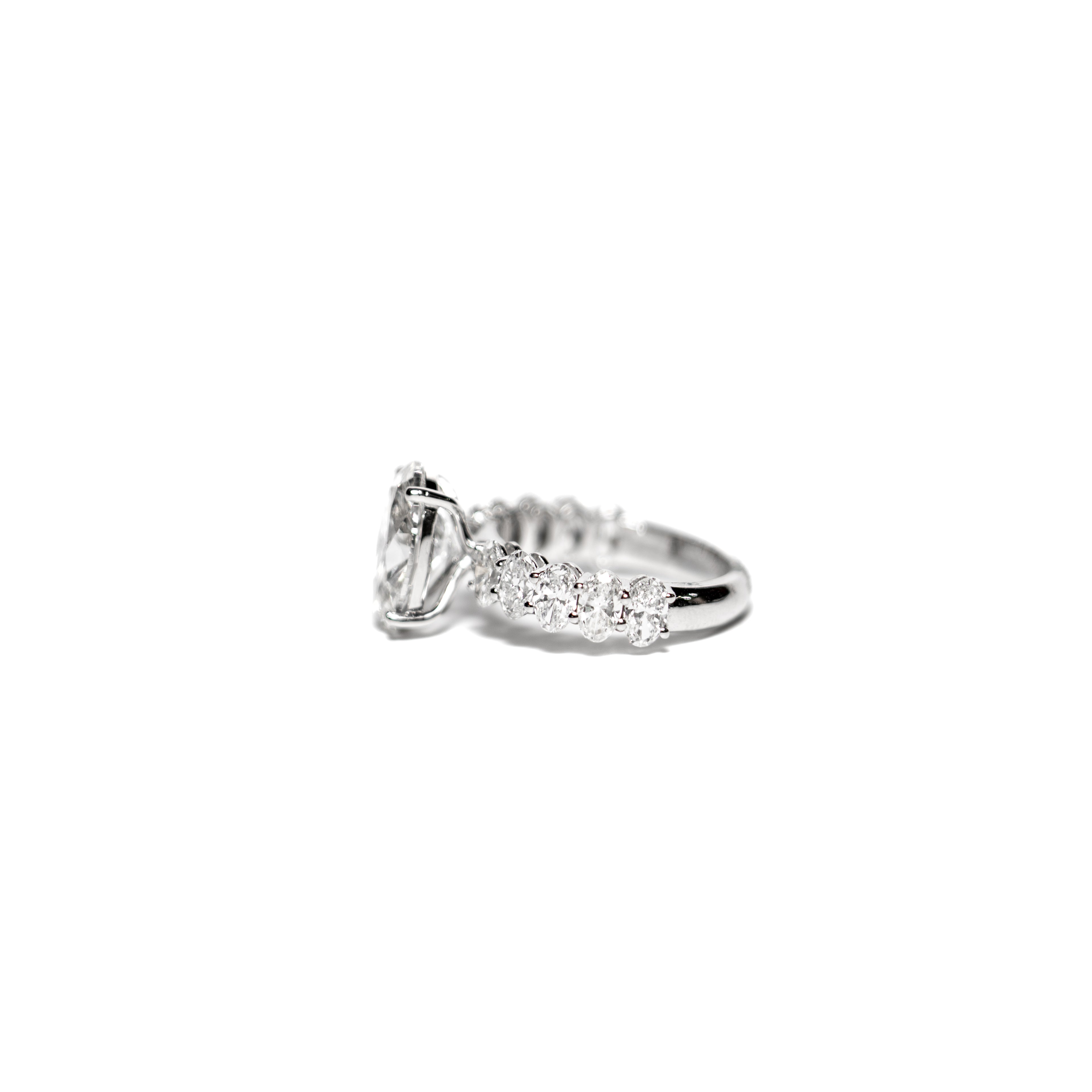 Imperium Oval Diamond Ring