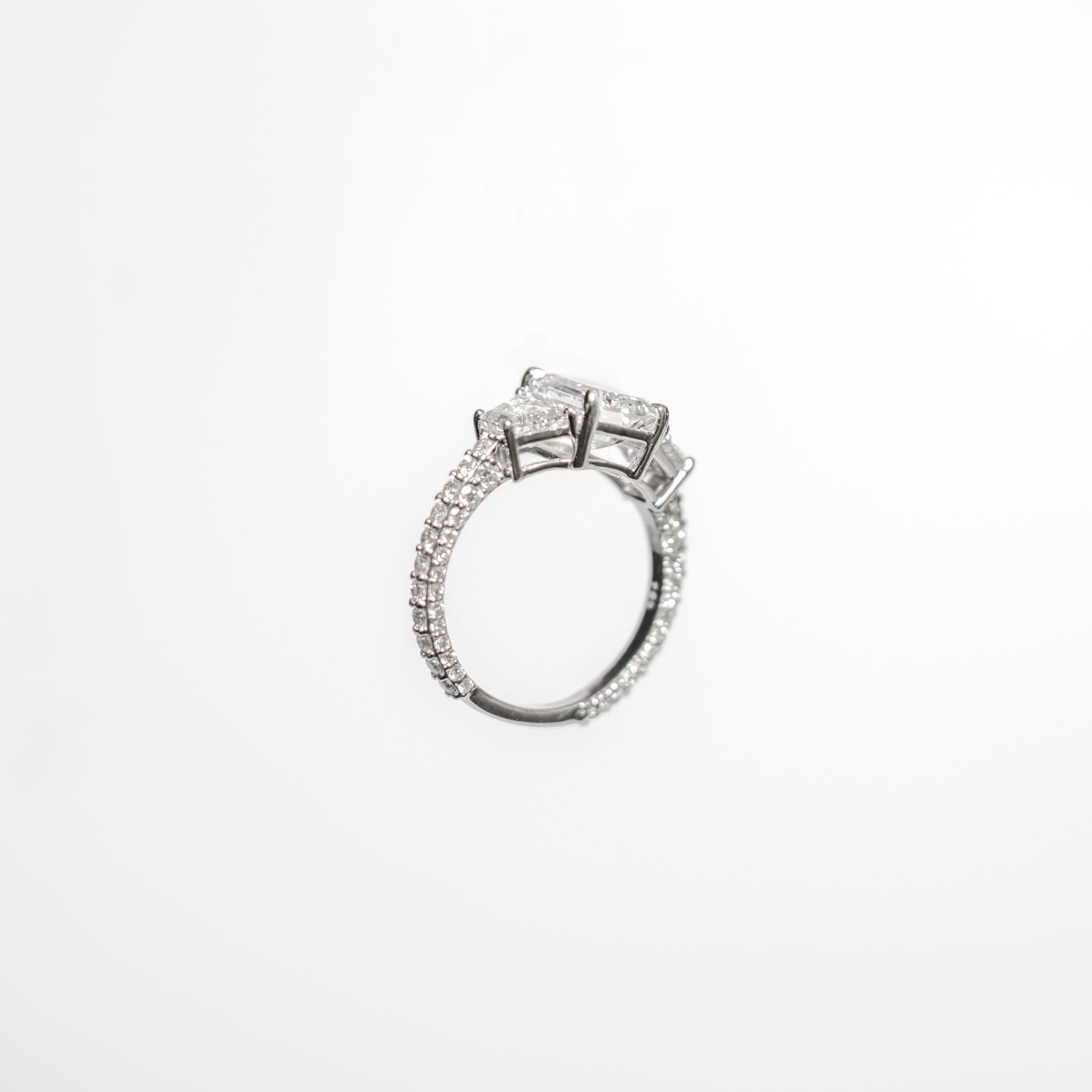 Imperium Emerald Diamond Ring