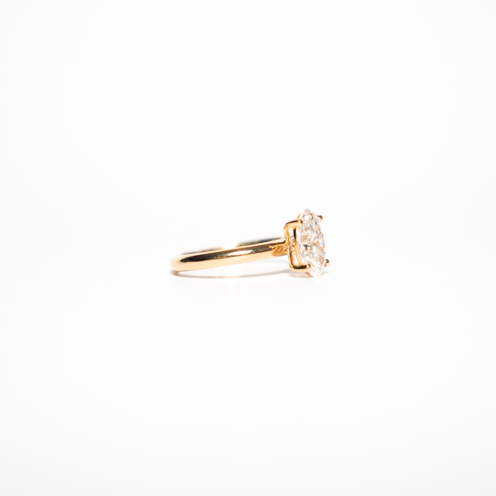Aurora Oval Diamond Ring