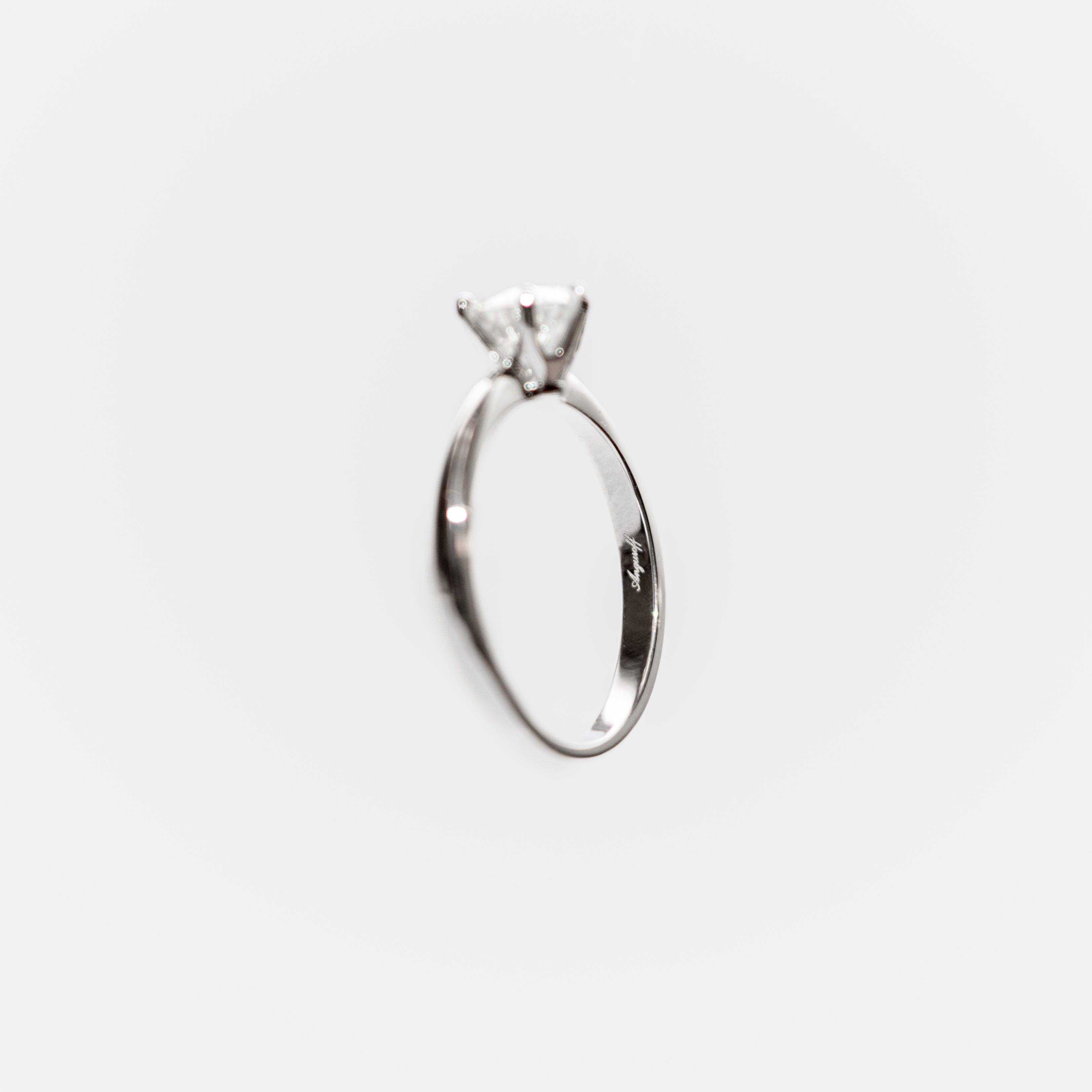 Astaréa Solaris Round Ring