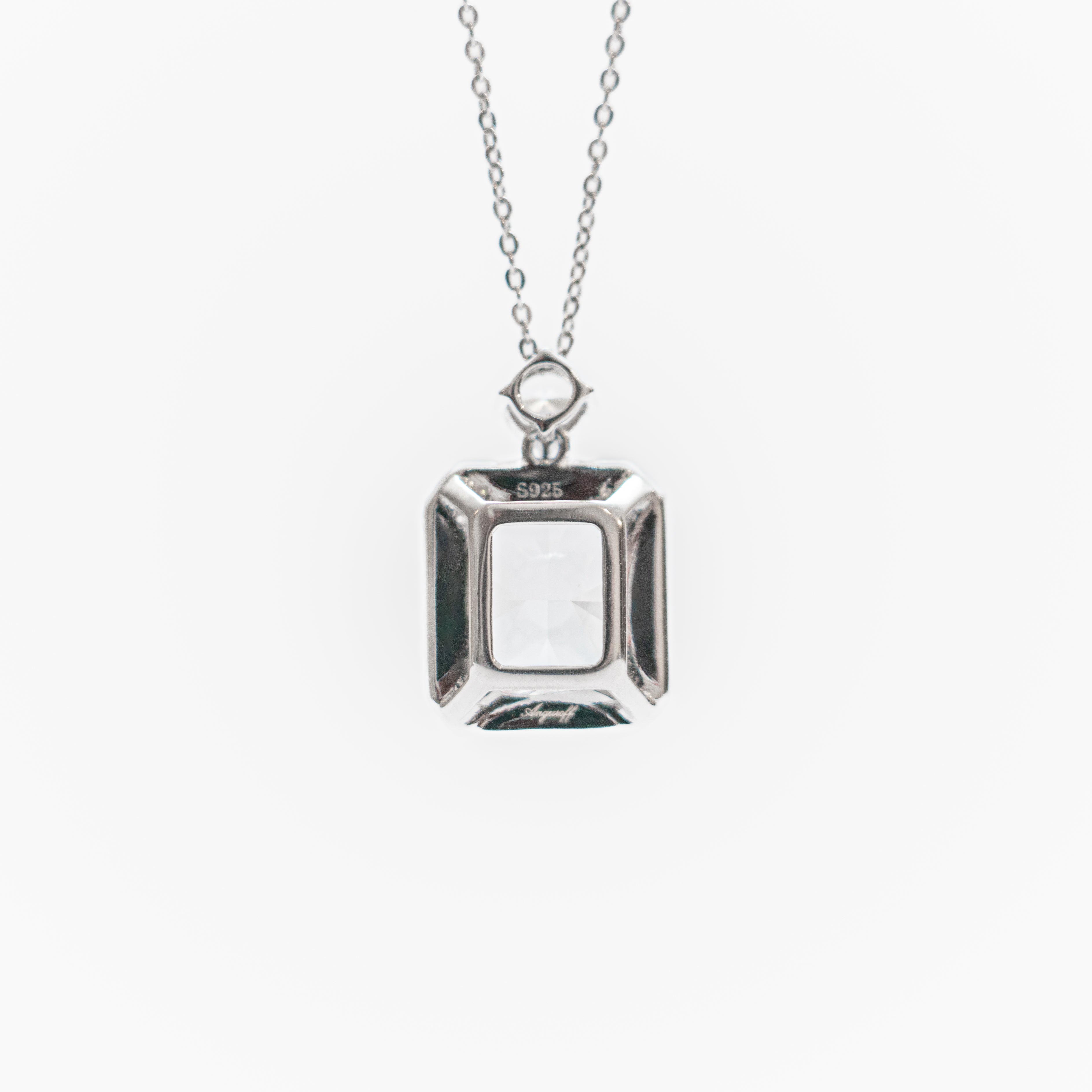 Claréa Radiance Pendant