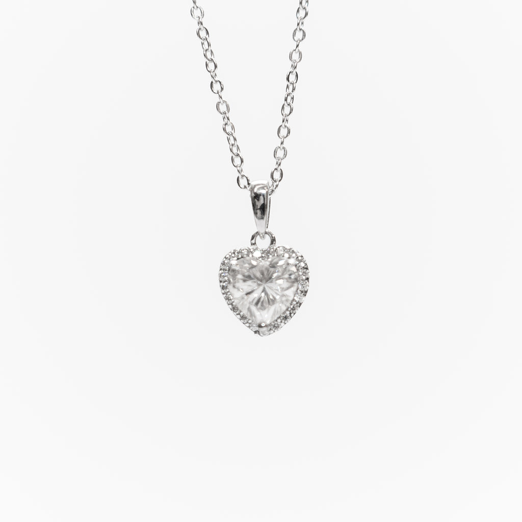 Astaréa Halo Heart Pendant
