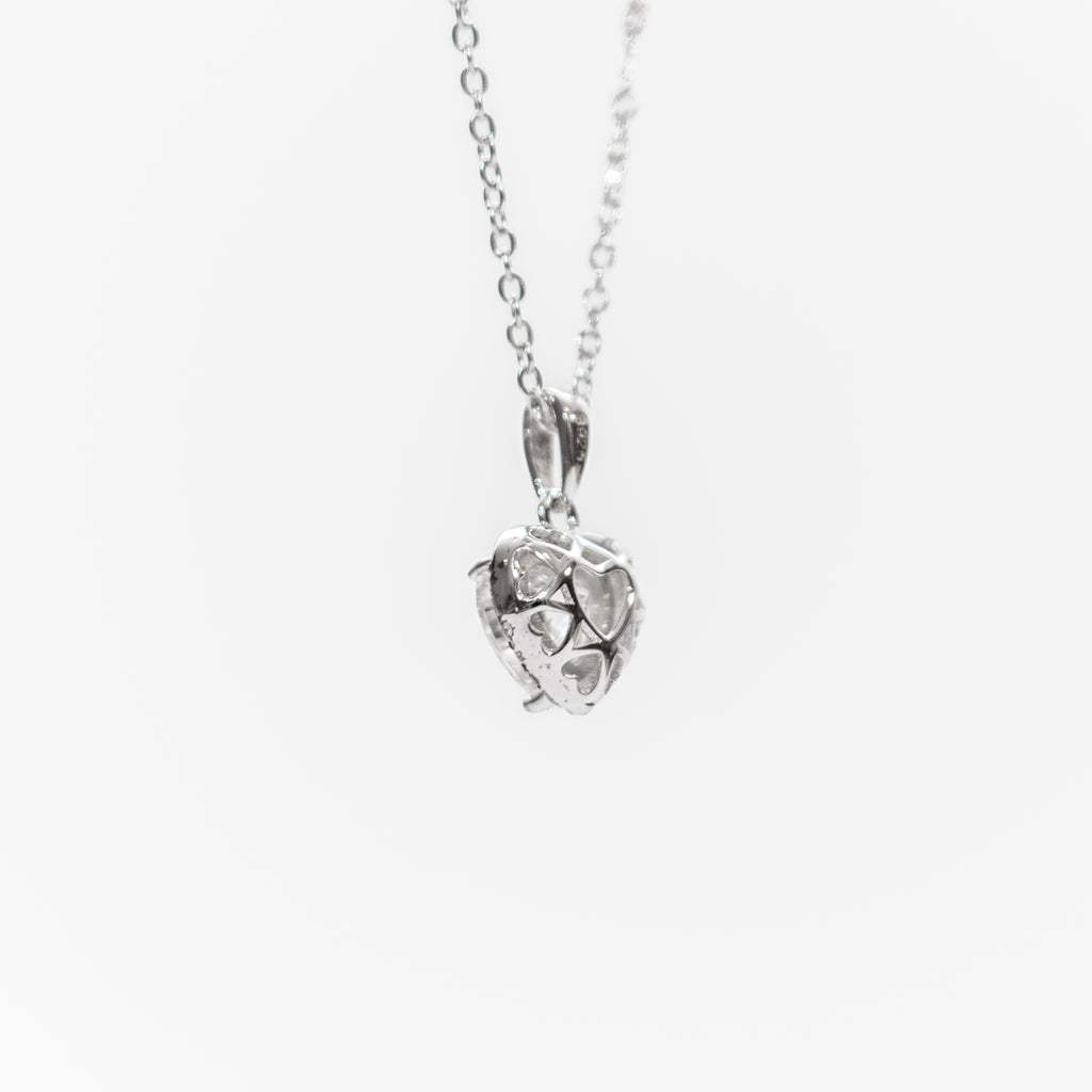 Astaréa Halo Heart Pendant