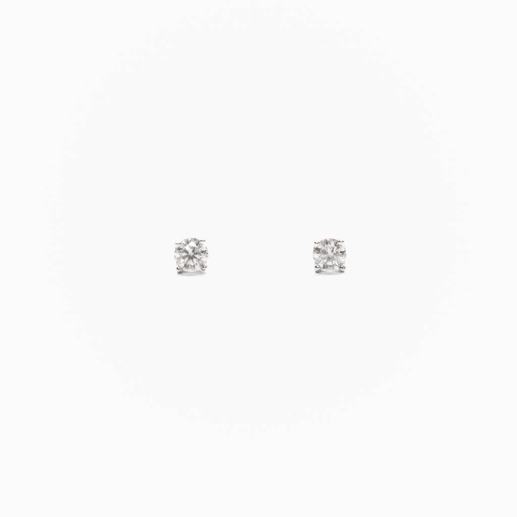 Astaréa Petite Round Studs