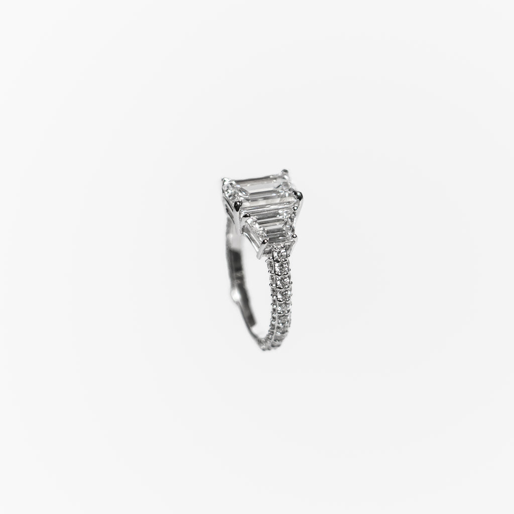 Imperium Emerald Diamond Ring