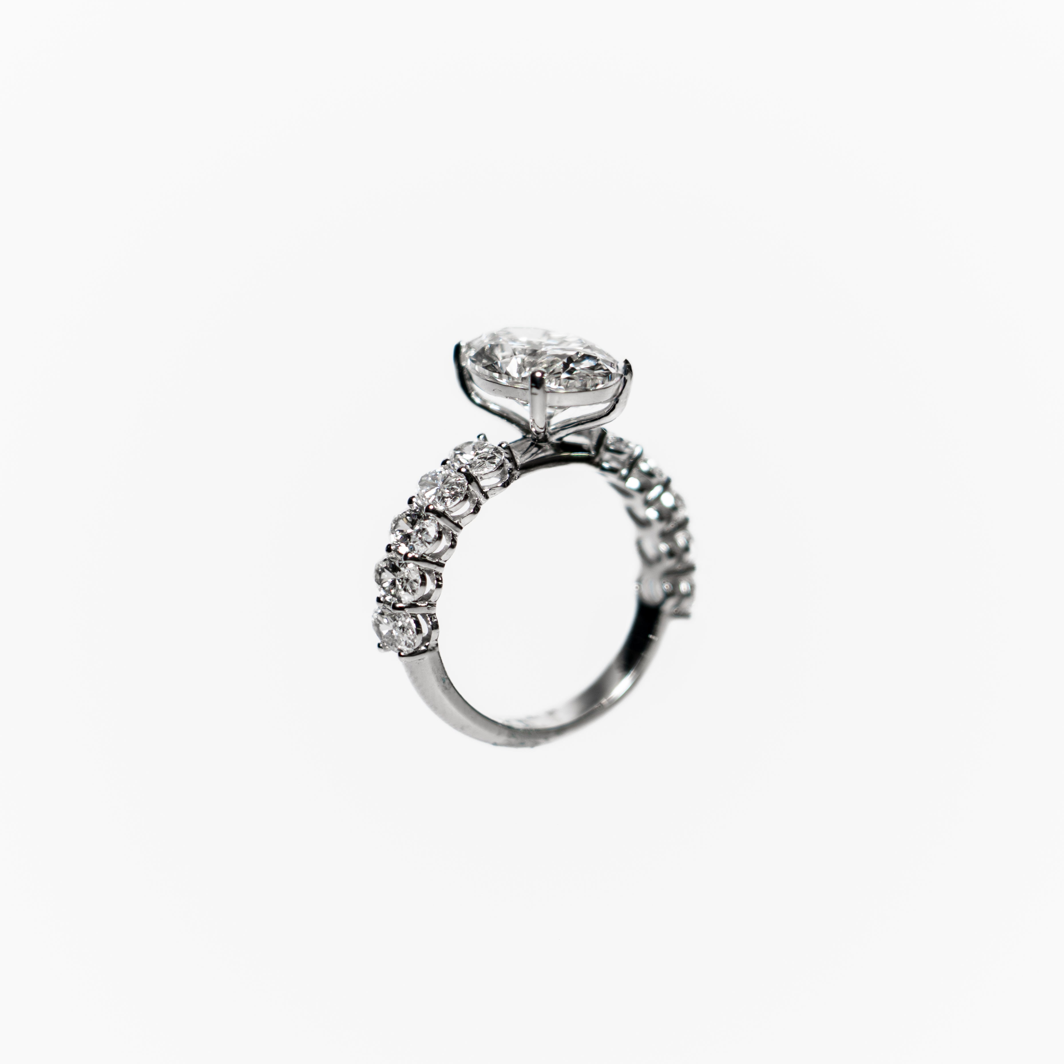 Imperium Oval Diamond Ring