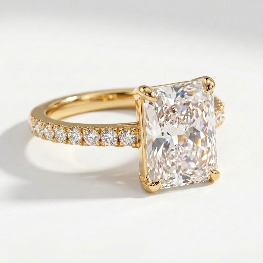 3.5 CT Radiant Cut Lab Diamond Engagement Ring in 18K Yellow Gold – IGI Certified