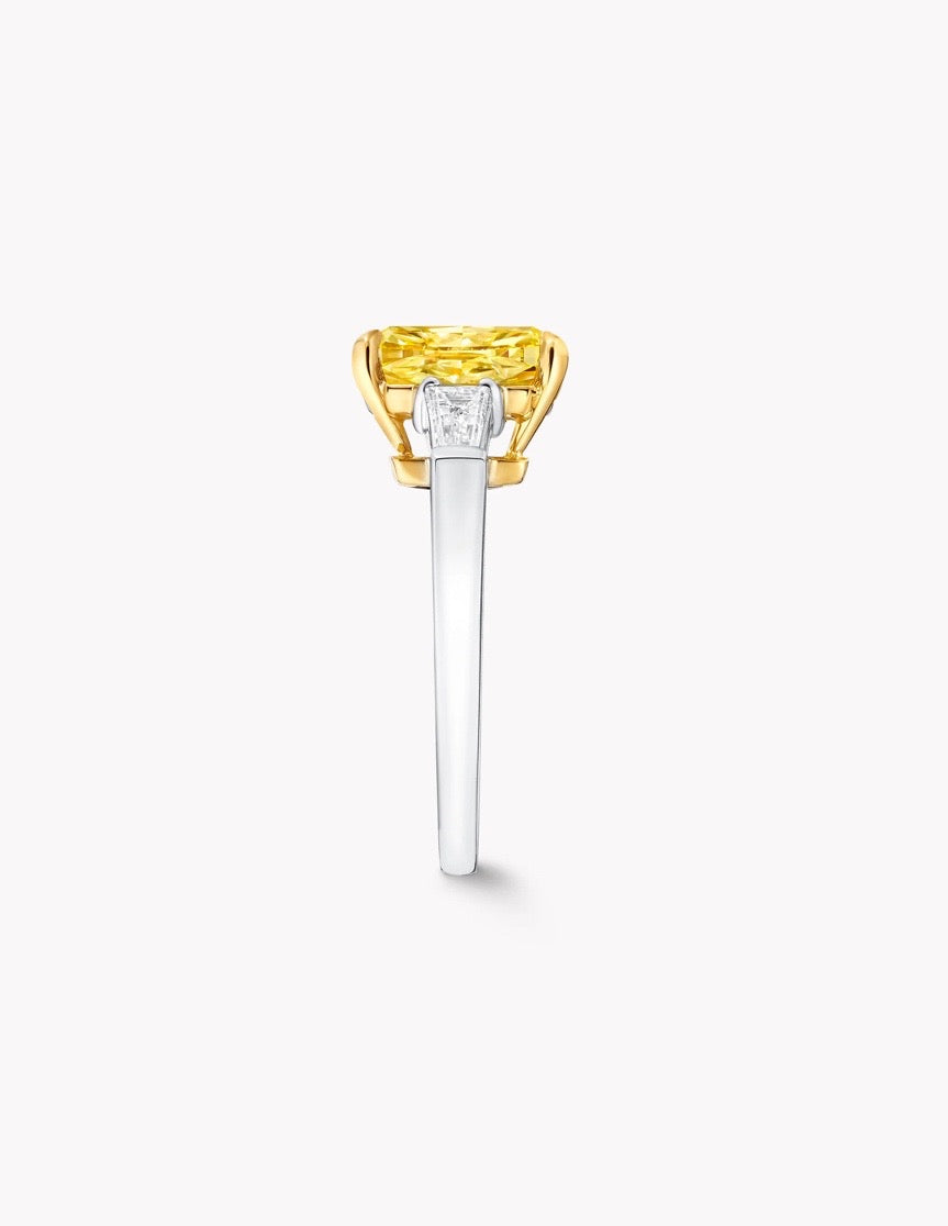 1.0 Carat Asscher Cut Fancy Vivid Yellow Lab Diamond Ring – Baguette Sides, 18K Gold | IGI Certified