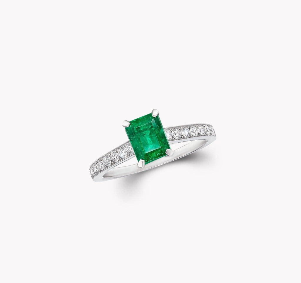 2.0 Carat Colombian Emerald Lab-Created Ring – Pavé Band, 18K Gold | IGI Certified