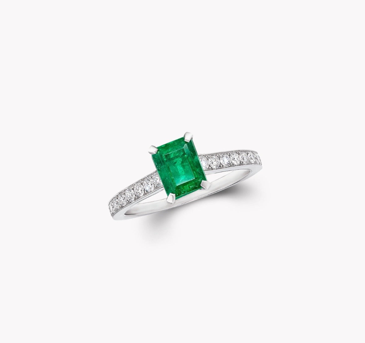 2.0 Carat Colombian Emerald Lab-Created Ring – Pavé Band, 18K Gold | IGI Certified